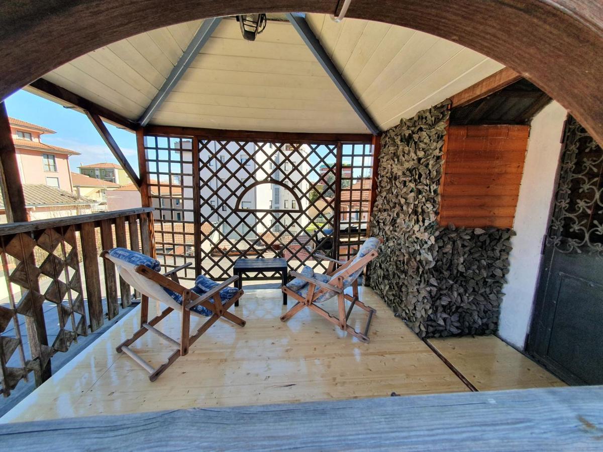 Typical Mountain Mansarda Close To Fiera Rho Milano Mind Pero Exterior photo