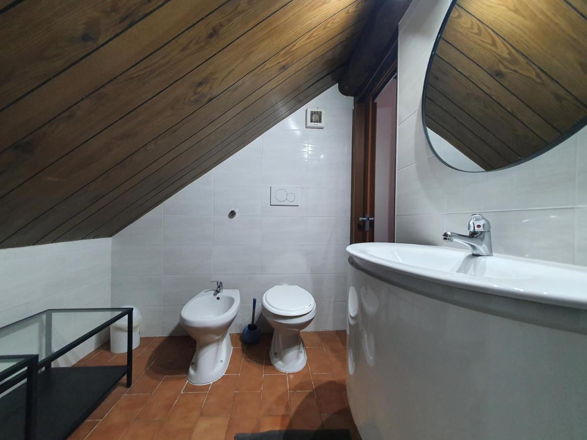 Typical Mountain Mansarda Close To Fiera Rho Milano Mind Pero Exterior photo