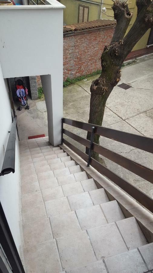 Typical Mountain Mansarda Close To Fiera Rho Milano Mind Pero Exterior photo
